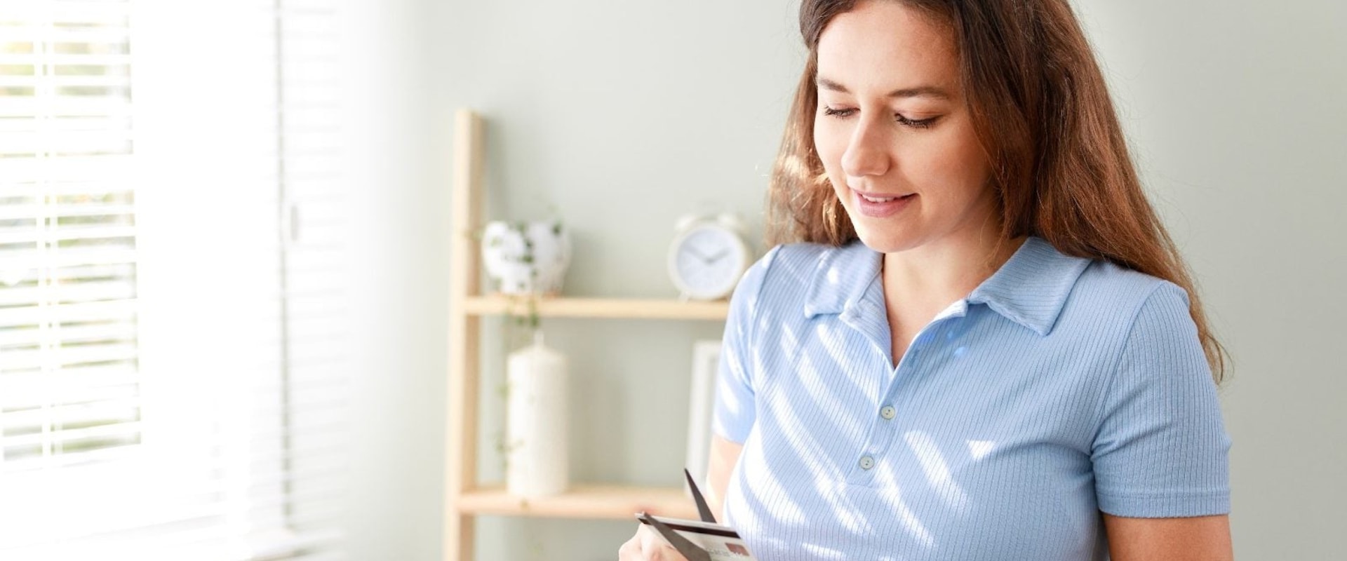 Consolidating Debt with Low Interest Loans: A Comprehensive Guide